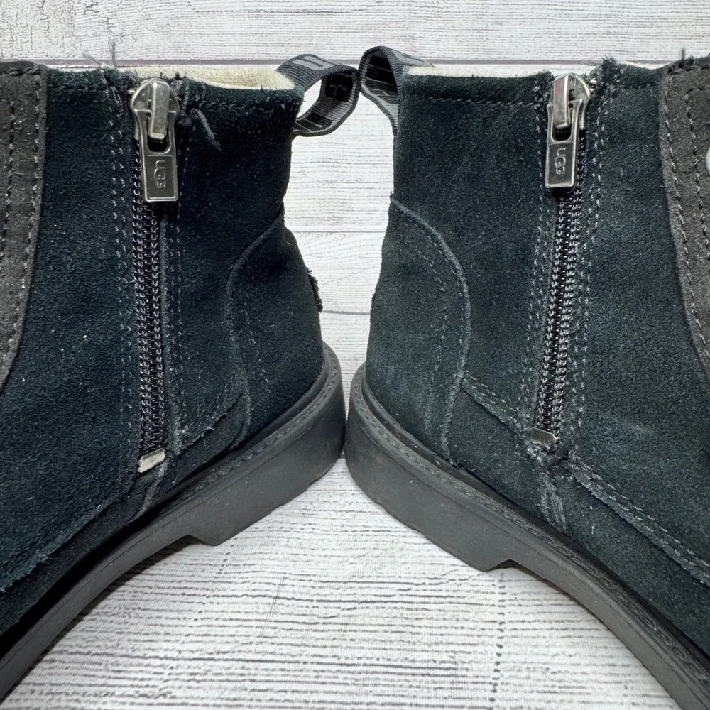 UGG Kids Chelham Weather Black‎ Lace-Up Ankle Boots size 3 Youth Winter Warm